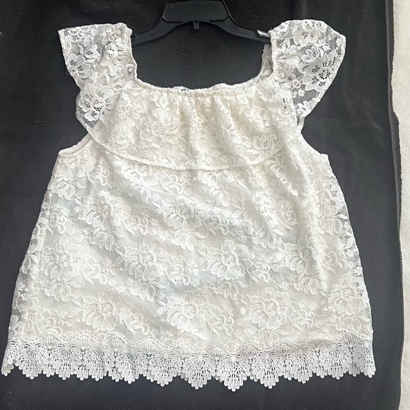 BB Dakota Ivory Lace Peplum Top *NWOT size small - Picture 1 of 5